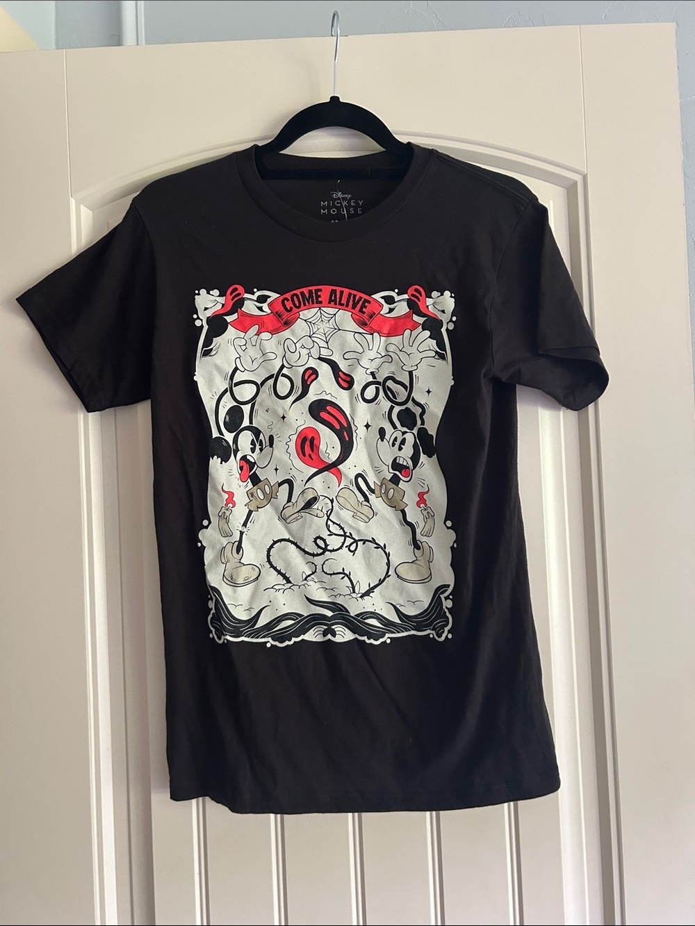 Disney Black 'Come Alive' Mickey Graphic Tee with Red Accents